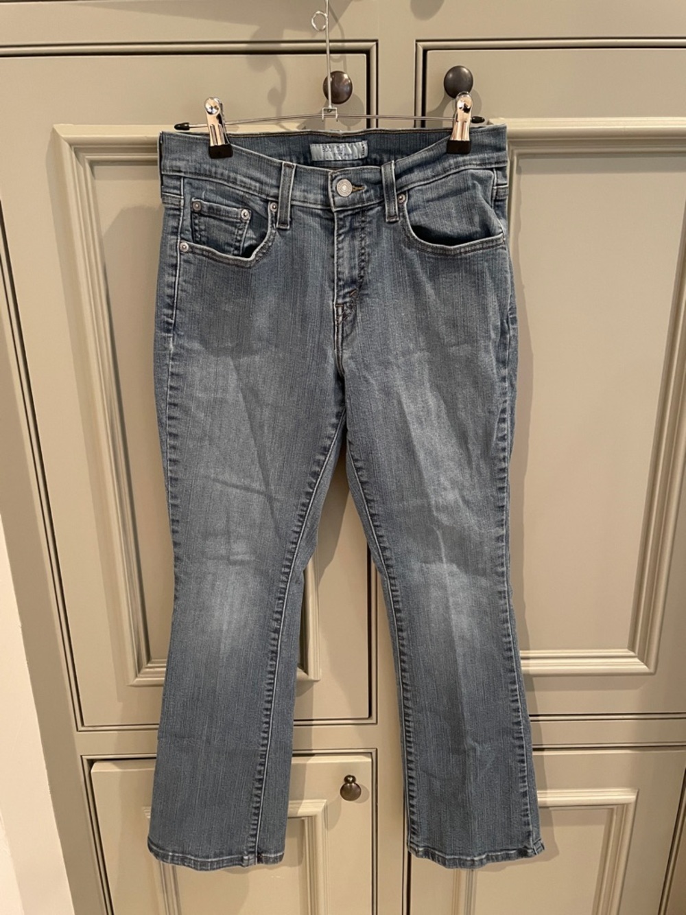 Levi's Women's Medium Light Blue Bootcut Jeans 4